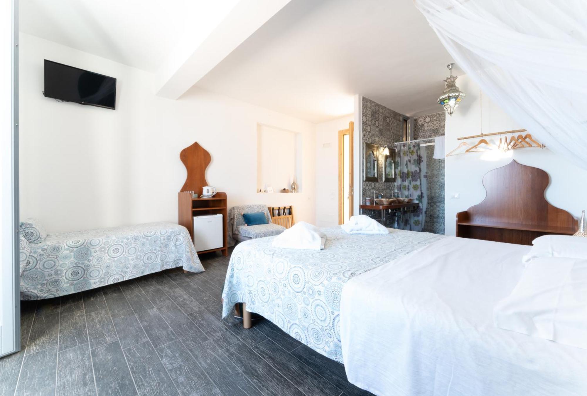 Ajamola Hotell Favignana Exteriör bild