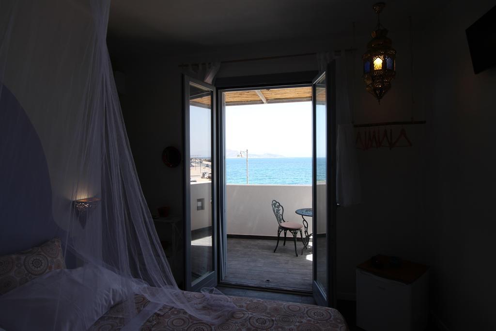 Ajamola Hotell Favignana Exteriör bild