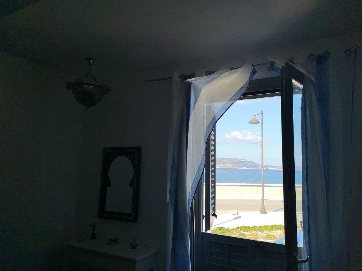 Ajamola Hotell Favignana Exteriör bild
